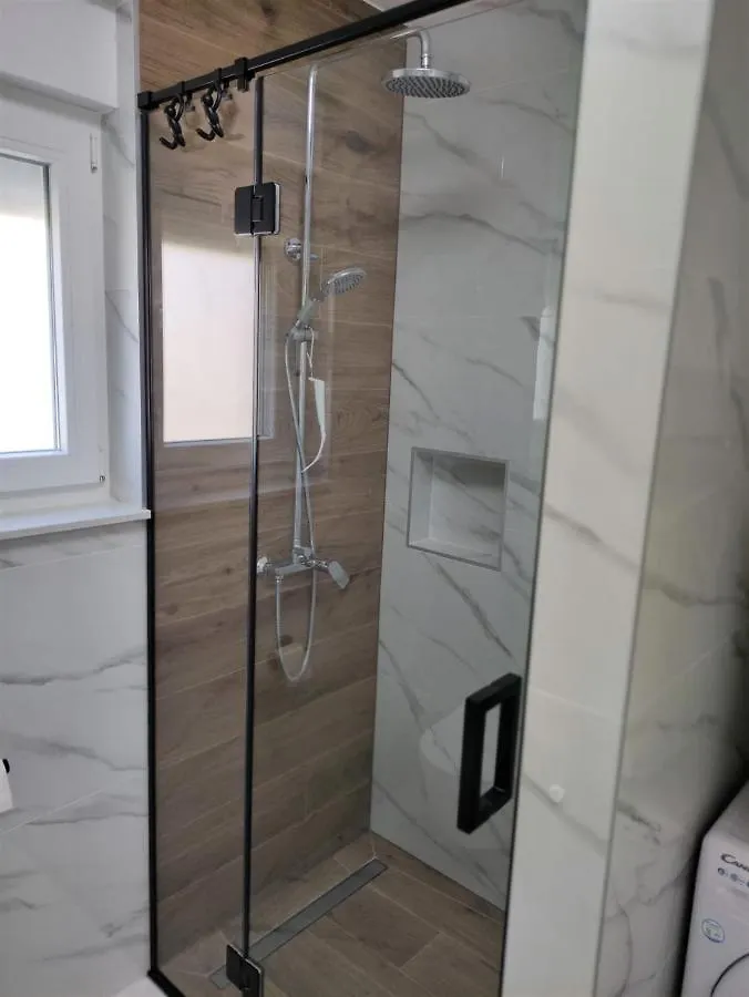 Apartment Apartmani Petra - Vir Croatia