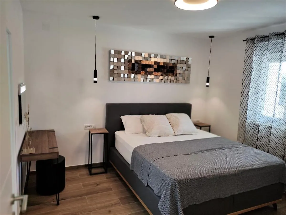 Apartmani Petra - Vir Apartment